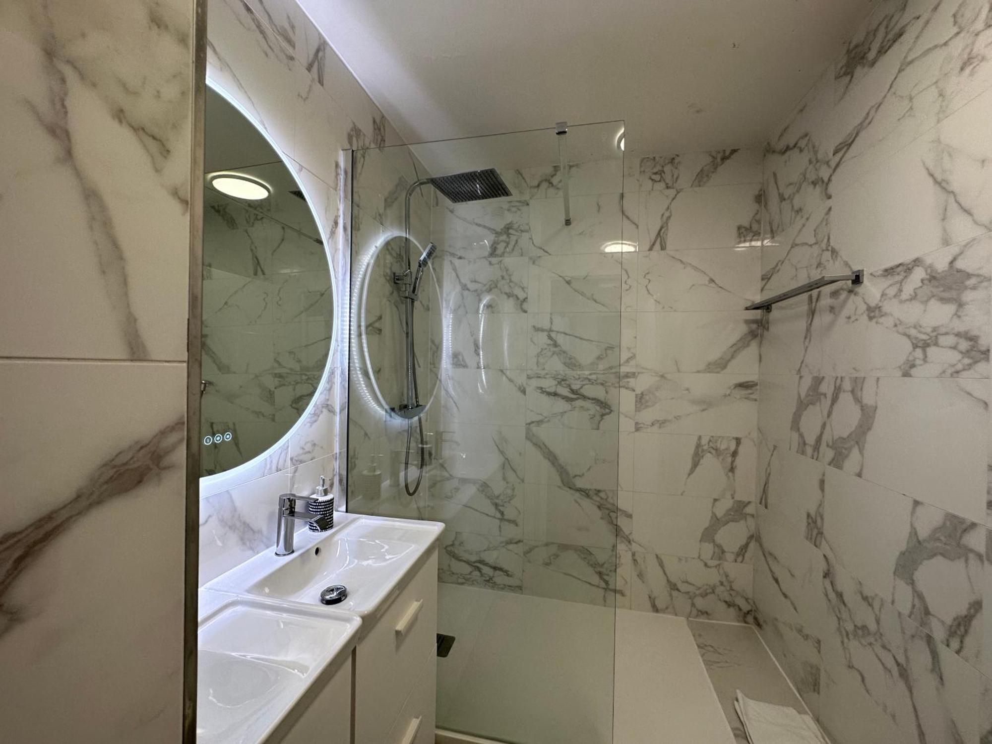 Appt Vue Place De Toscane - 4Min Disneyland-Paris 塞里斯 外观 照片