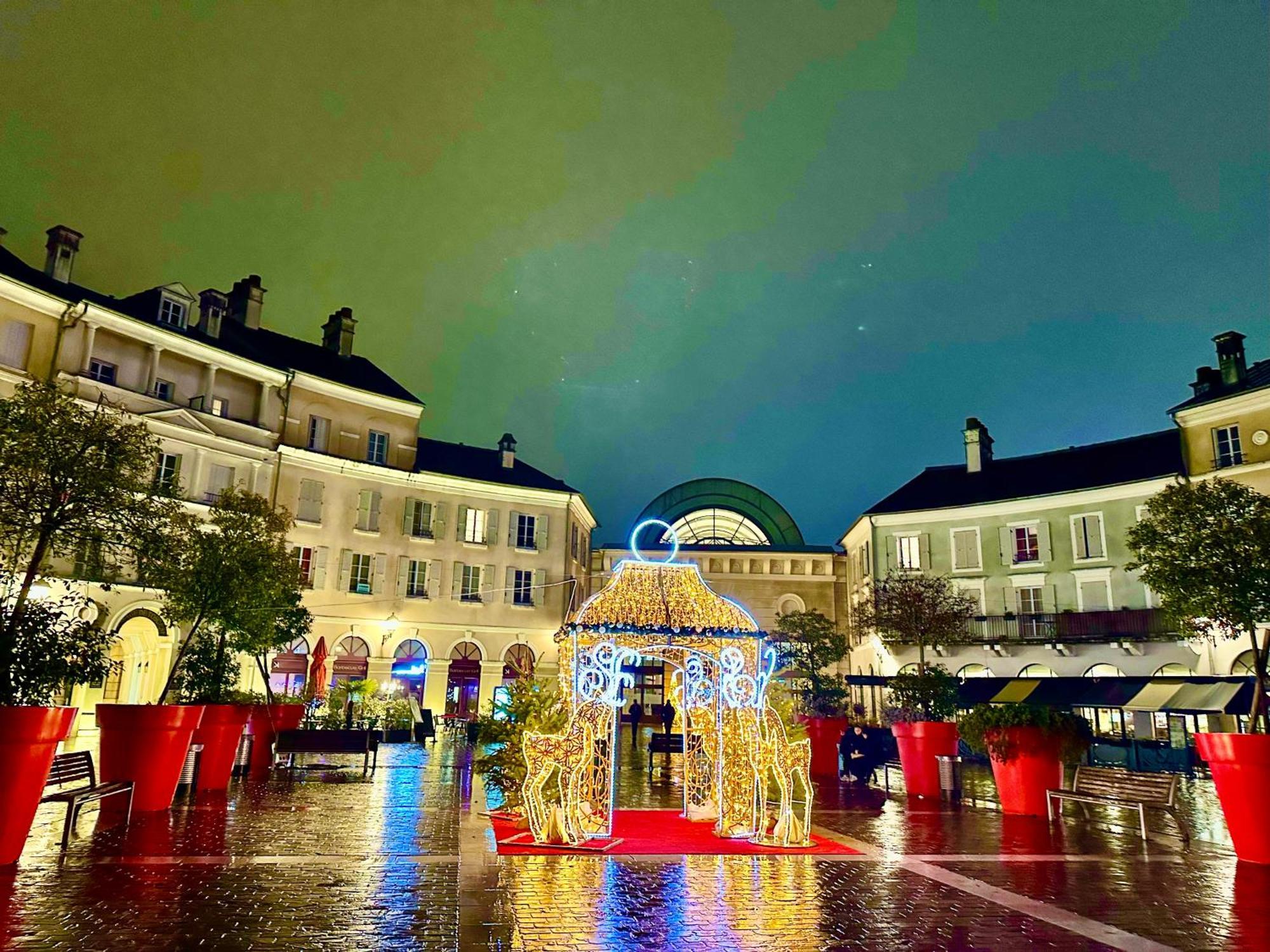 Appt Vue Place De Toscane - 4Min Disneyland-Paris 塞里斯 外观 照片